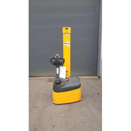 Gerbeur 1000 kg 2800 mm d'occasion Stacky
