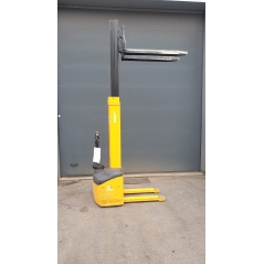 Gerbeur 1000 kg 2800 mm d'occasion Stacky