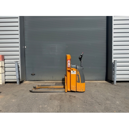 Transpalette électrique double levée d'occasion 1600 kg OMG