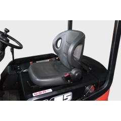 Location chariot élévateur électrique 3 roues 1.5t