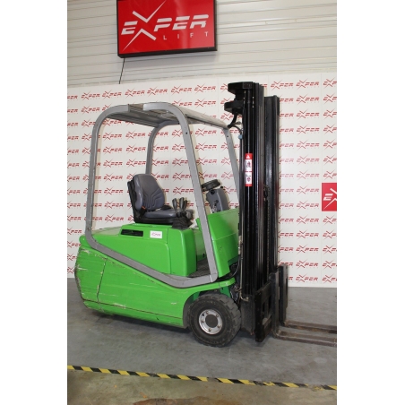 Chariot élévateur frontal d'occasion CESAB 1500kg