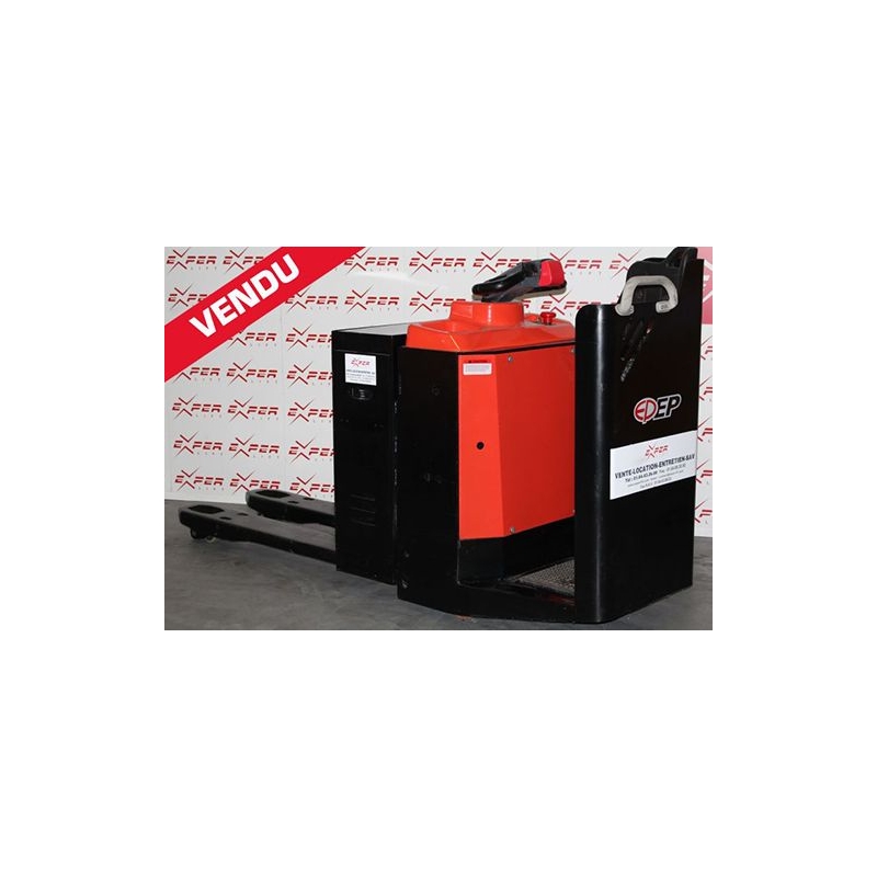 Transpalette électrique porté EP 2000 kg Transpalette électrique porté EP 2000 kg