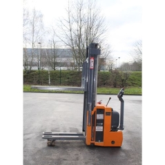 Gerbeur électrique 715 BMK 1500 kg