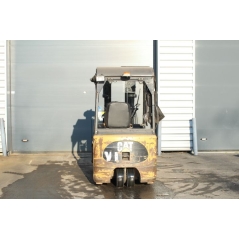 Chariot élévateur CATERPILLAR 1500 kg 48V