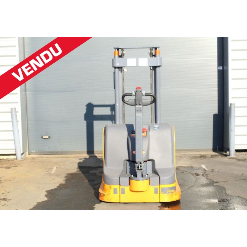 Gerbeur électrique 715 FS 1500 kg - 39426 Gerbeur électrique 715 FS 1500 kg - 39426