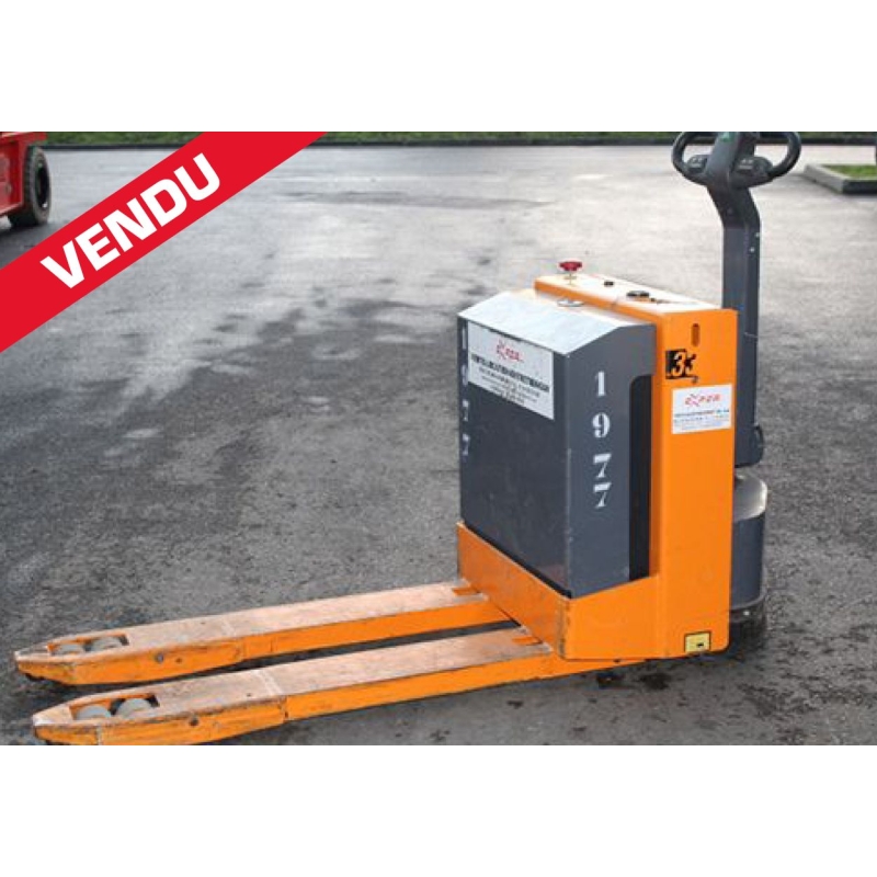 Transpalette électrique 330K 3000 kg Transpalette électrique 330K 3000 kg