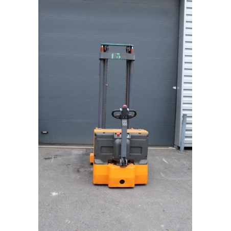 Gerbeur en porte à faux OMG 1500 kg - 715 FS