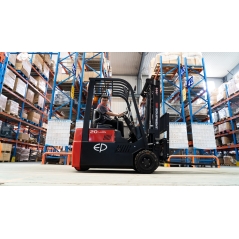 Location chariot élévateur électrique Lithium 1500 kg