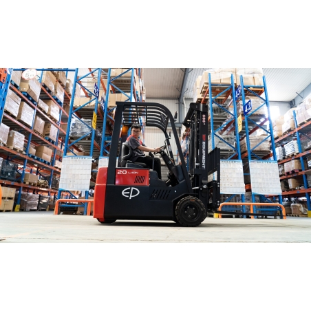 Location chariot élévateur électrique Lithium 1500 kg