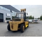 Chariot élévateur thermique d'occasion CATERPILLAR 9000 kg