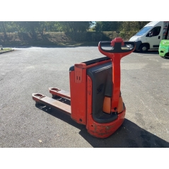 Transpalette électrique d'occasion FENWICK 1600 kg