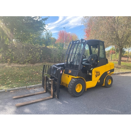 Chariot élévateur télescopique d'occasion JCB 3000kg