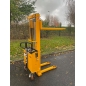 Gerbeur semi-électrique d'occasion MIC 1000 kg