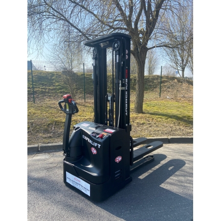 Gerbeur électrique d'occasion EP 1600 kg