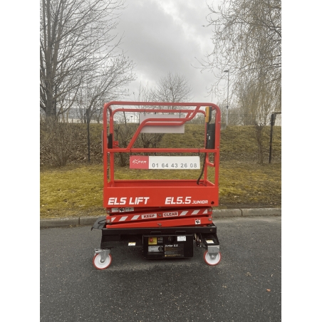 Nacelle élévatrice d'occasion 5500 mm 240 kg