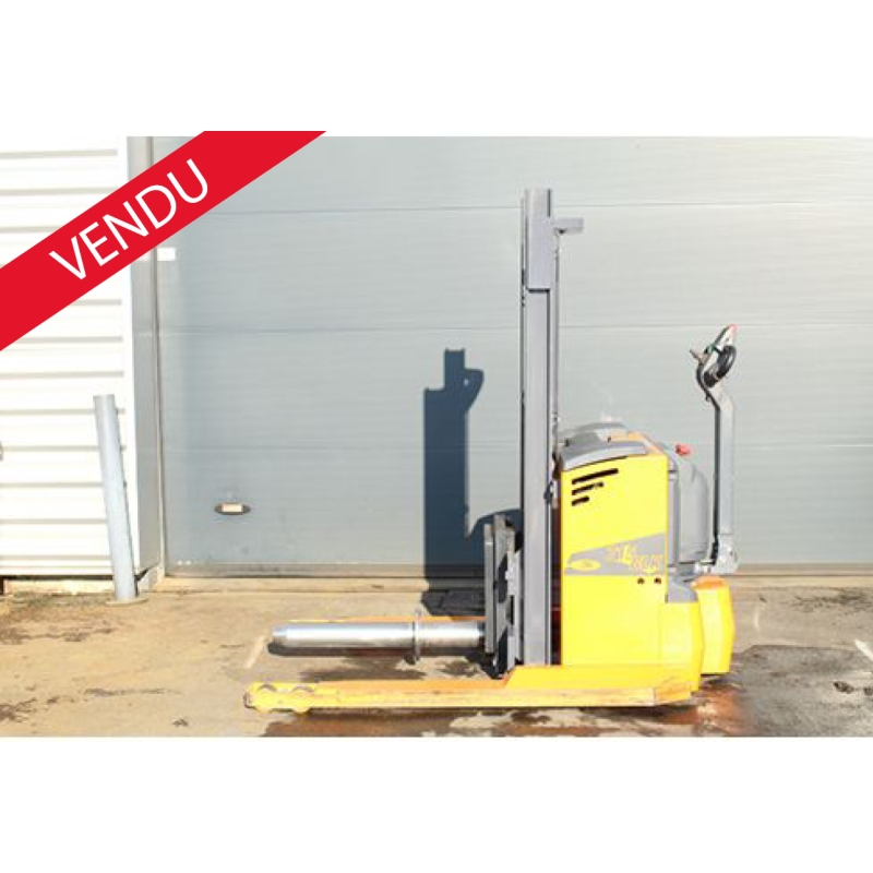Gerbeur électrique 715BLK 1500 kg - 37216 Gerbeur électrique 715BLK 1500 kg - 37216