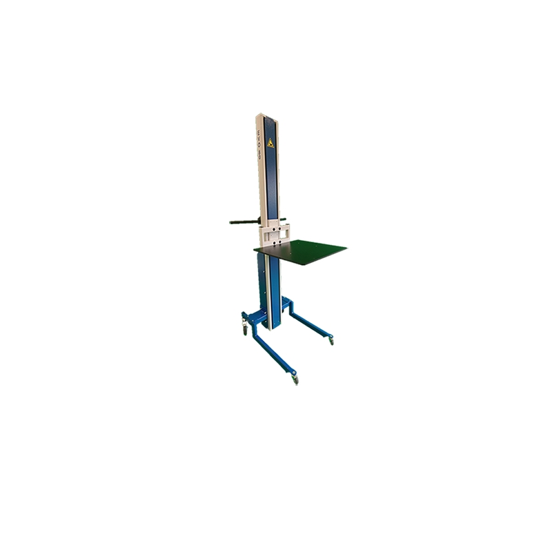 Gerbeur semi-électrique avec plateau en plastique Gerbeur semi-électrique avec plateau en plastique