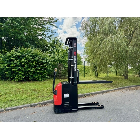 Première main - Gerbeur électrique d'occasion 1600 kg 5000 mm