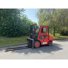 Chariot élévateur thermique diesel EP 3 000 kg d'occasion