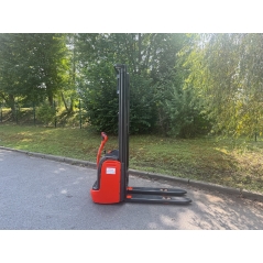 Gerbeur électrique 1200 kg d'occasion Fenwick
