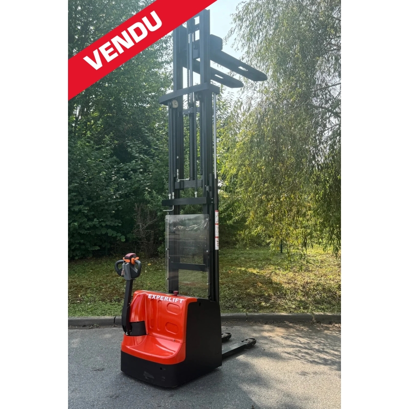 Gerbeur électrique Lithium 1 500 kg d'occasion Gerbeur électrique Lithium 1 500 kg d'occasion