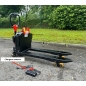 Transpalette Lithium 1500 kg roues stabilisatrices EP- F4 Transpalette Lithium 1500 kg roues stabilisatrices EP- F4
