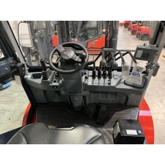 Chariot élévateur Lithium 4000 kg 4 roues porté assis HELI – CPD40-G2A11LI