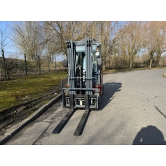 Chariot élévateur thermique diesel 2 500 kg démo HELI