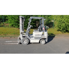 Chariot élévateur gaz 1800 kg d'occasion