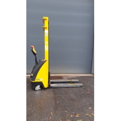Gerbeur 1200 kg 3500 mm d'occasion Lifter