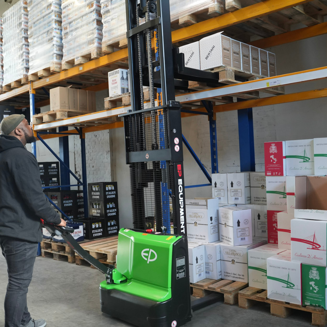 Gerbeur électrique 1500 kg accompagnant EP - DS3 Gerbeur électrique 1500 kg accompagnant EP - DS3